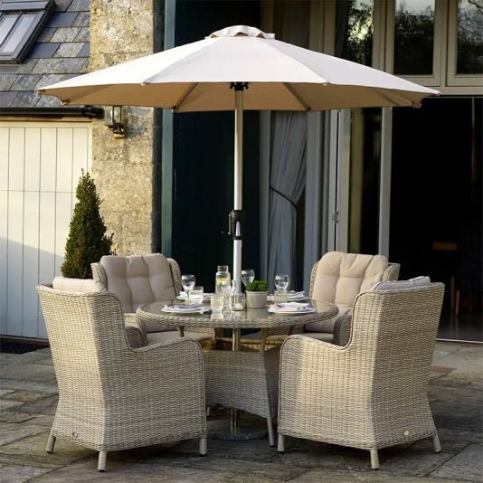 Chedworth 4 Seat Dining Set with 122cm Table & Parasol with Base