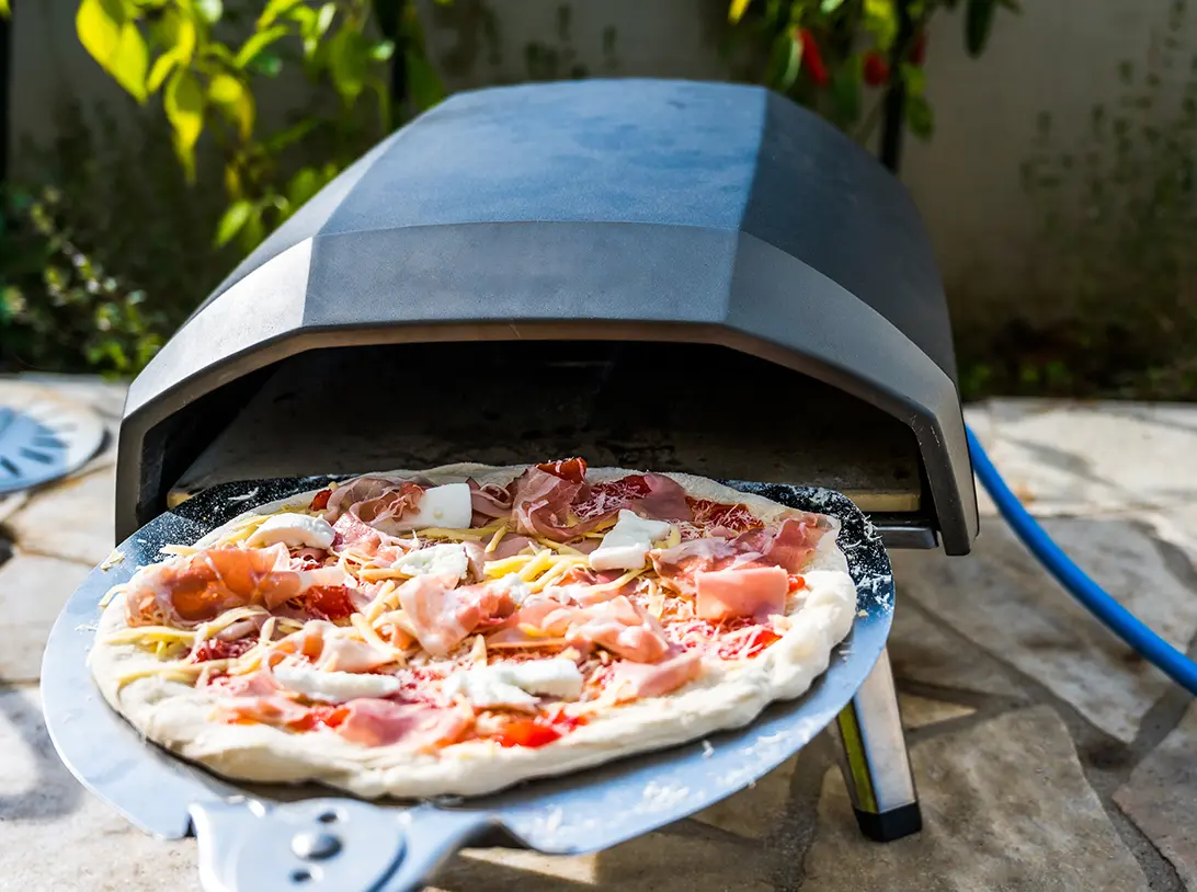 Outdoor cooking range, Tates of Sussex Garden Centres pizza oven shop