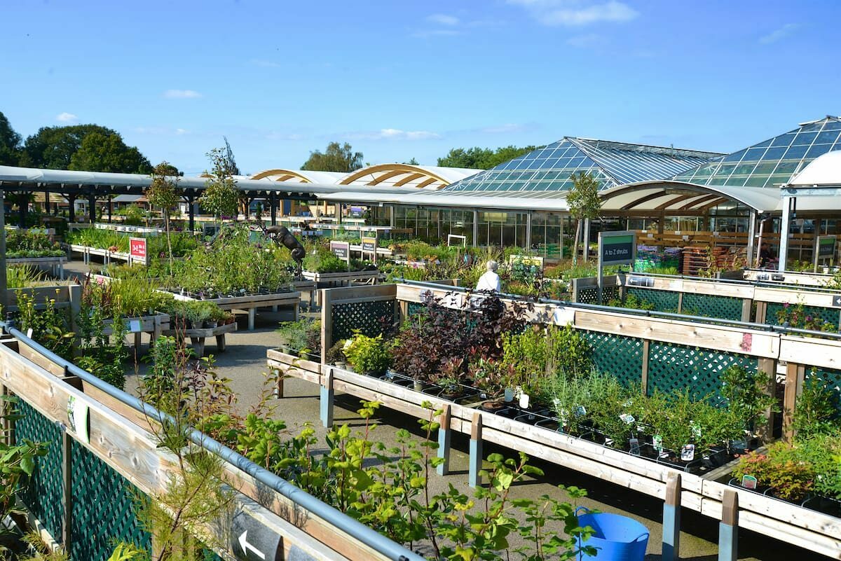 tates-of-sussex-old-barn-garden-centre-1600x800-c